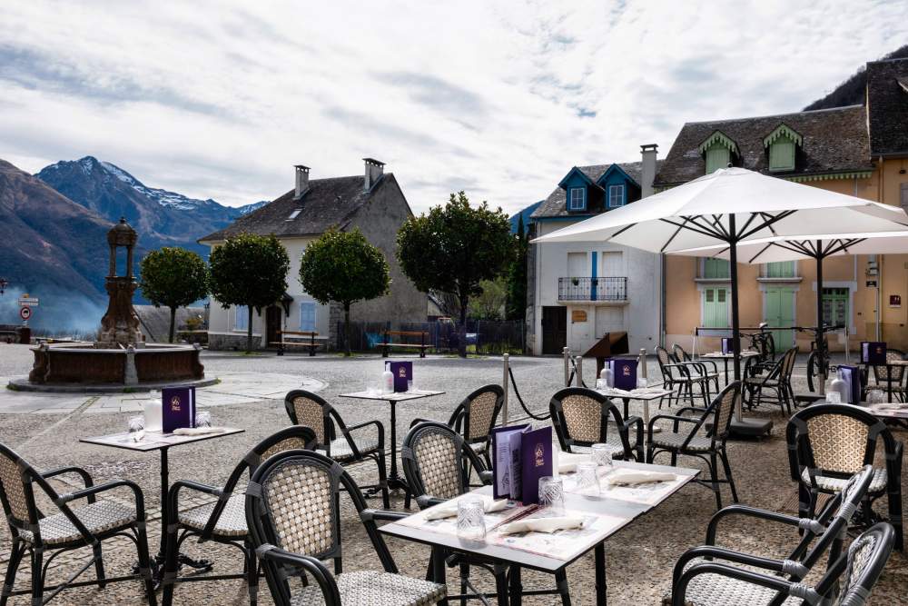 Bistrot Le Viscos Hôtel de charme dans les Pyrénées à Saint-Savin - Hôtel restaurant de charme 4 étoiles