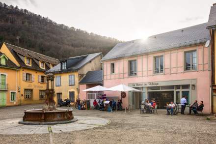 Bistrot Le Viscos Hôtel de charme dans les Pyrénées à Saint-Savin - Hôtel restaurant de charme 4 étoiles